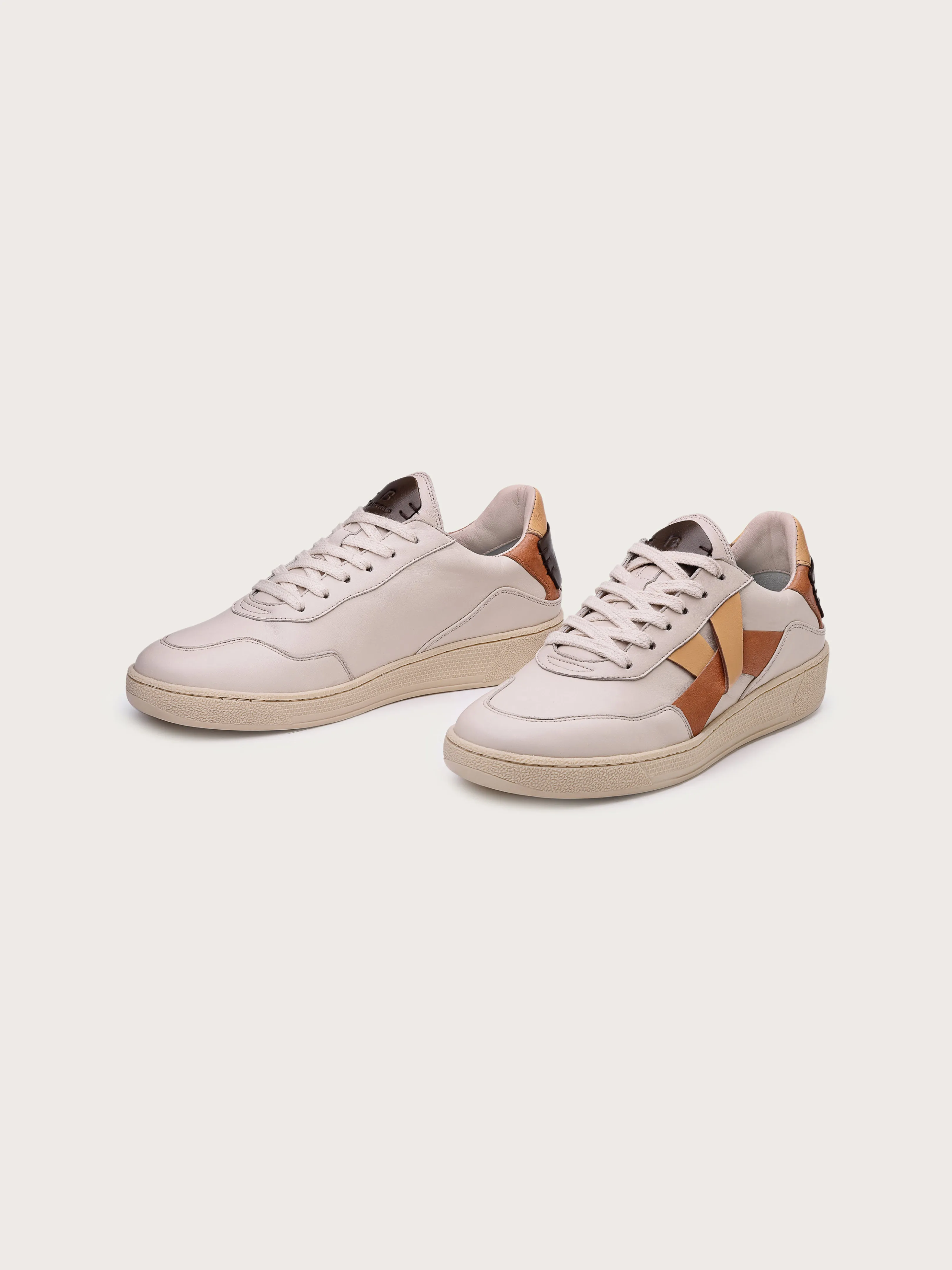 Cassava Classic Tennis Trainer - Milk Cinnamon
