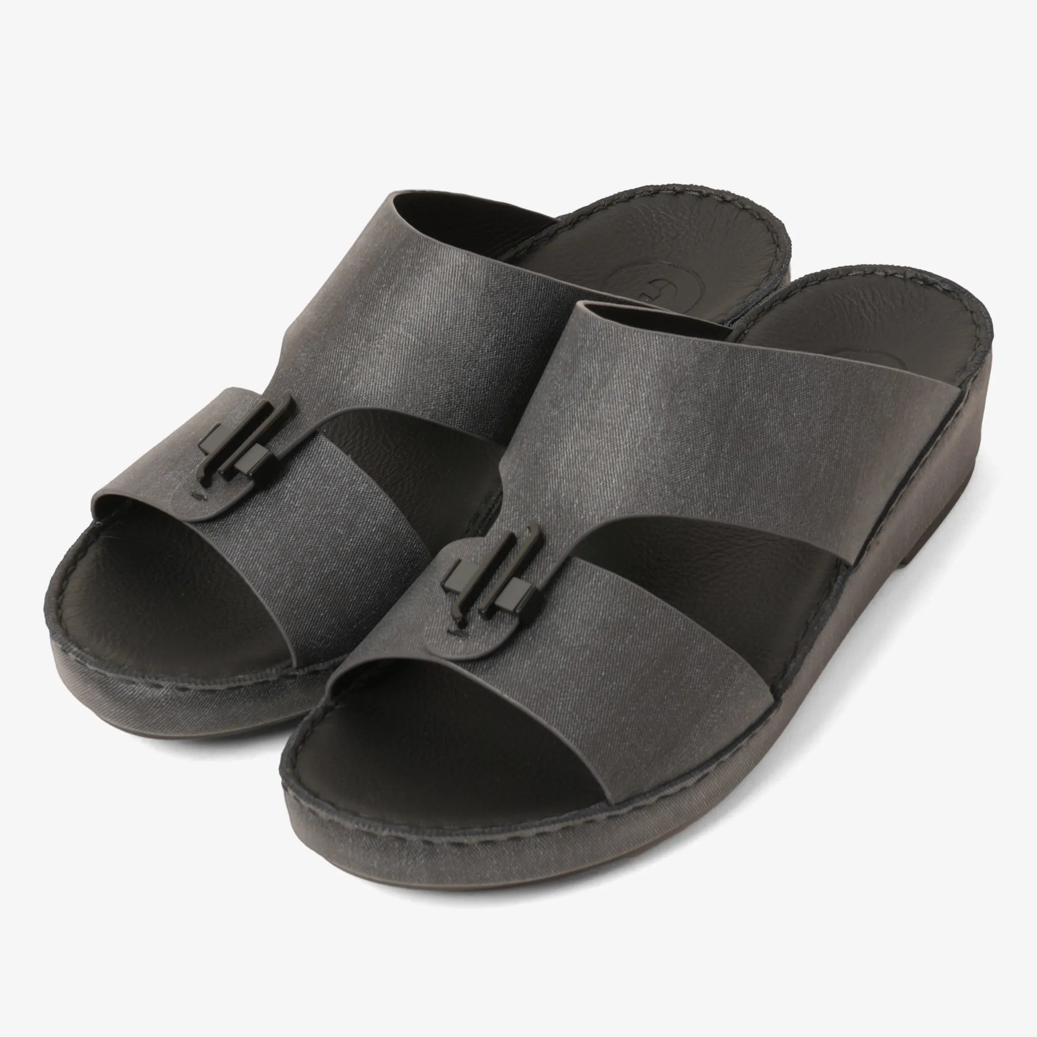 FARADA MENS UNIQUE TEXTURED ACCENT SANDALS GREY