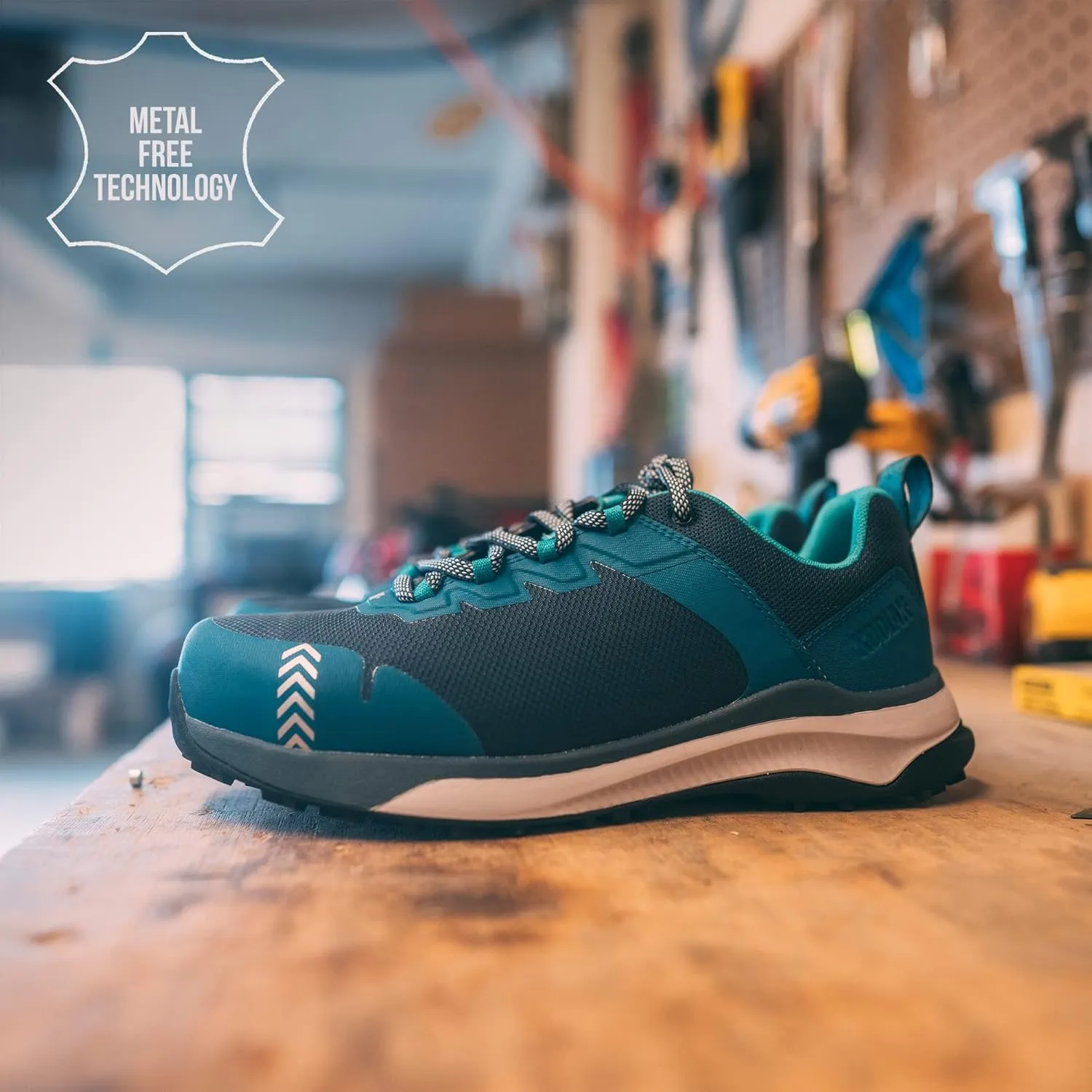 Kodiak Men's Quicktrail Low Nano Composite Toe Athletic Safety Work Shoe Industrial