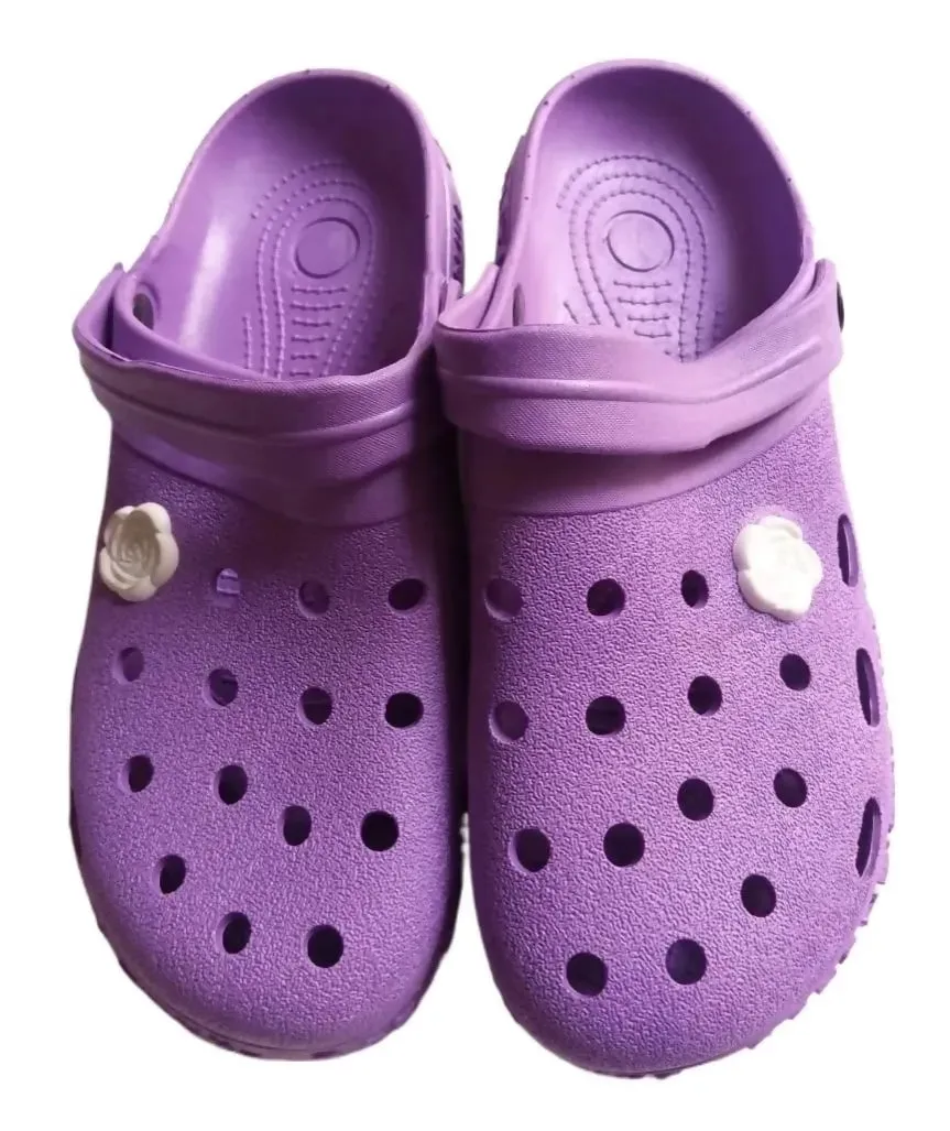 Ladies Crocs Shoes – Soft & Comfortable Sandals, Ideal for Hospital Wear, Best Crocs Shoes for Casual