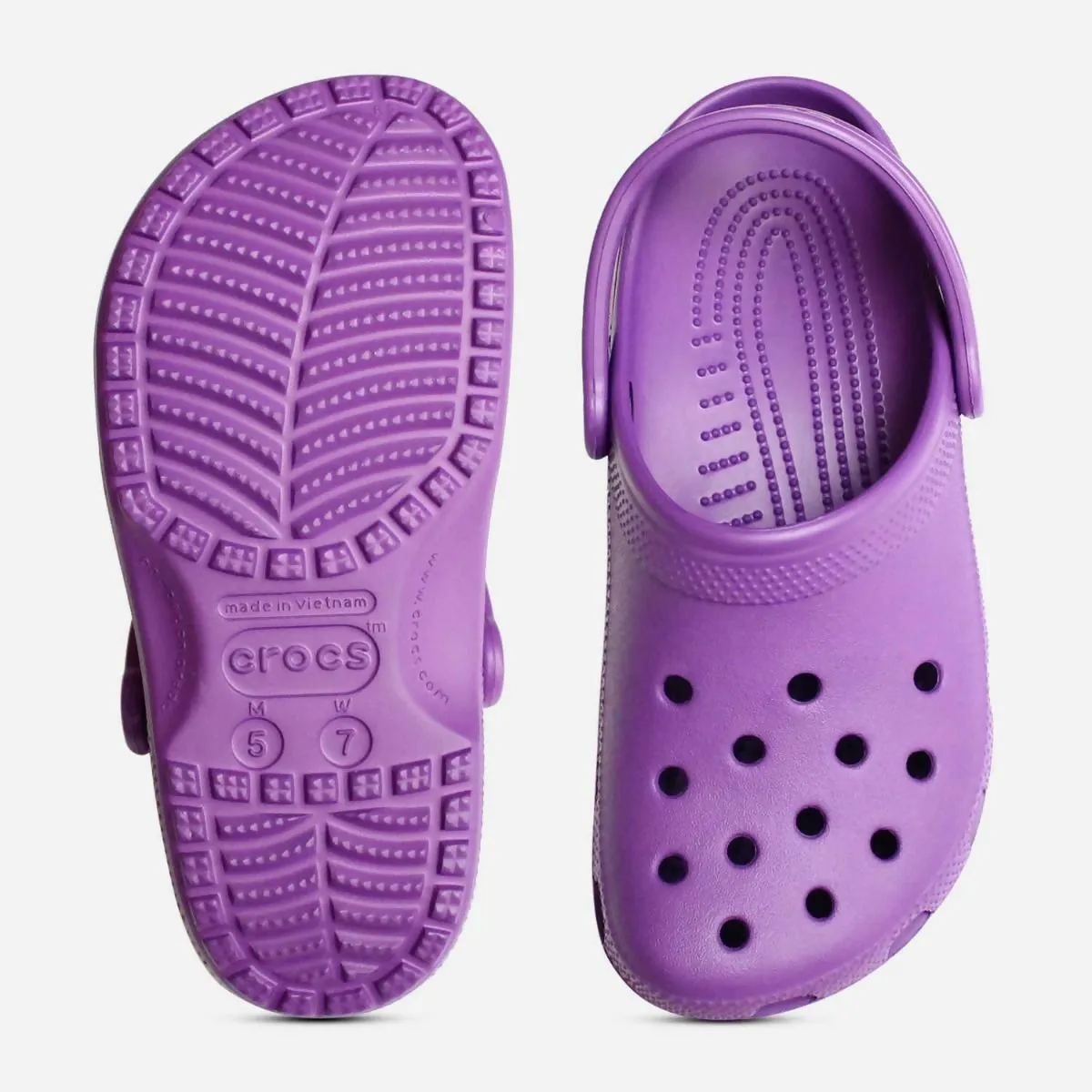 Ladies Crocs Shoes – Soft & Comfortable Sandals, Ideal for Hospital Wear, Best Crocs Shoes for Casual