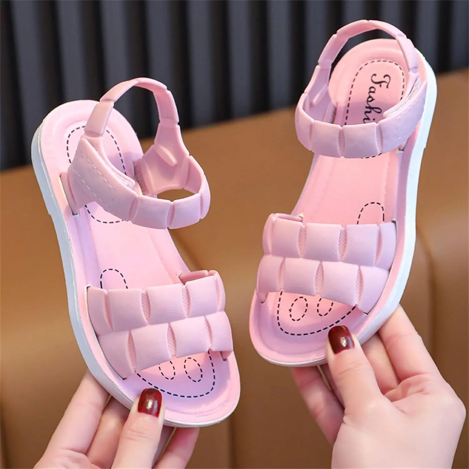 Little Girl Dress Up Clothes Fashion and Comfortable Small Medium and Large Black Mary Jane Shoes for Toddler Girls