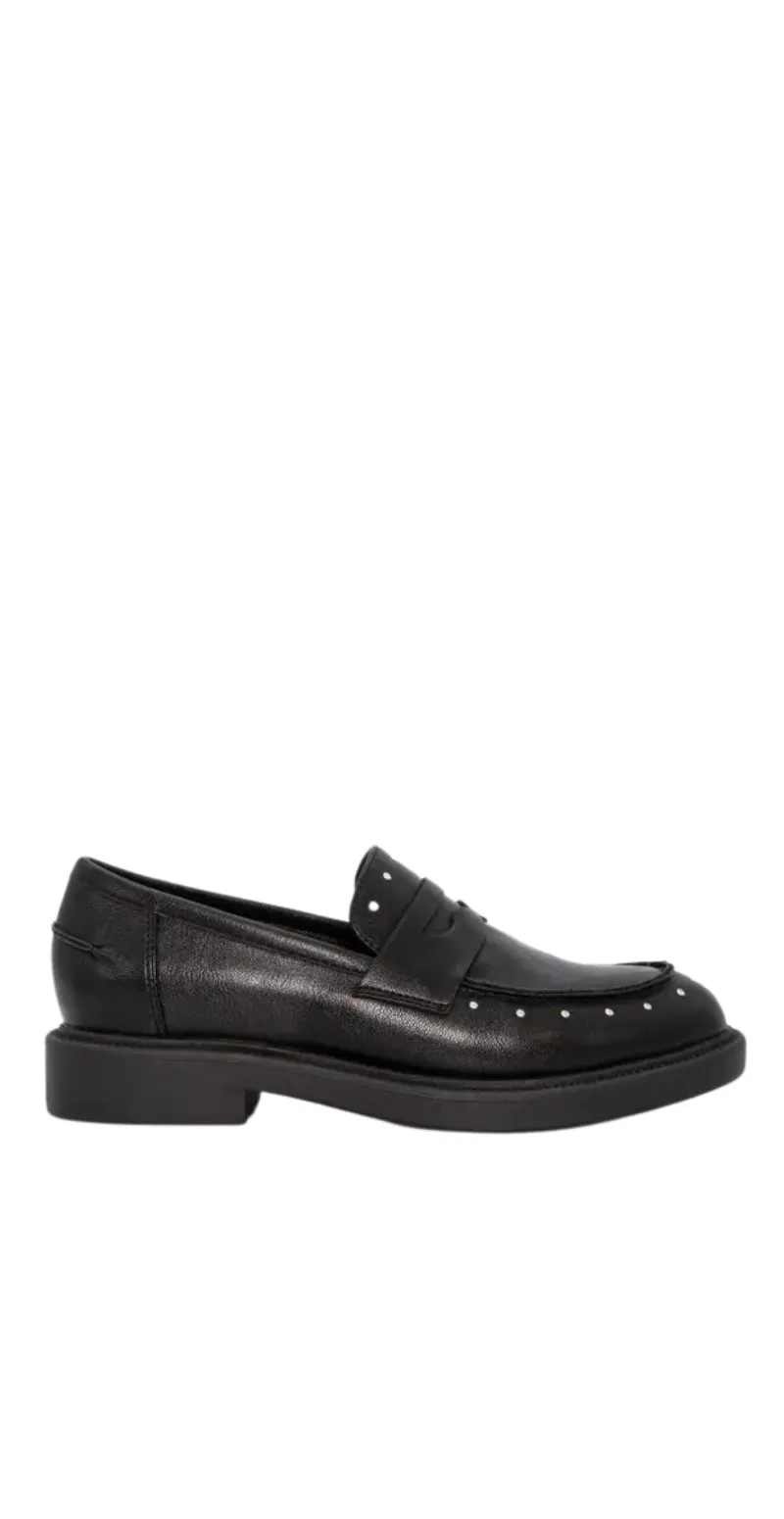 Loafers med nitter sort