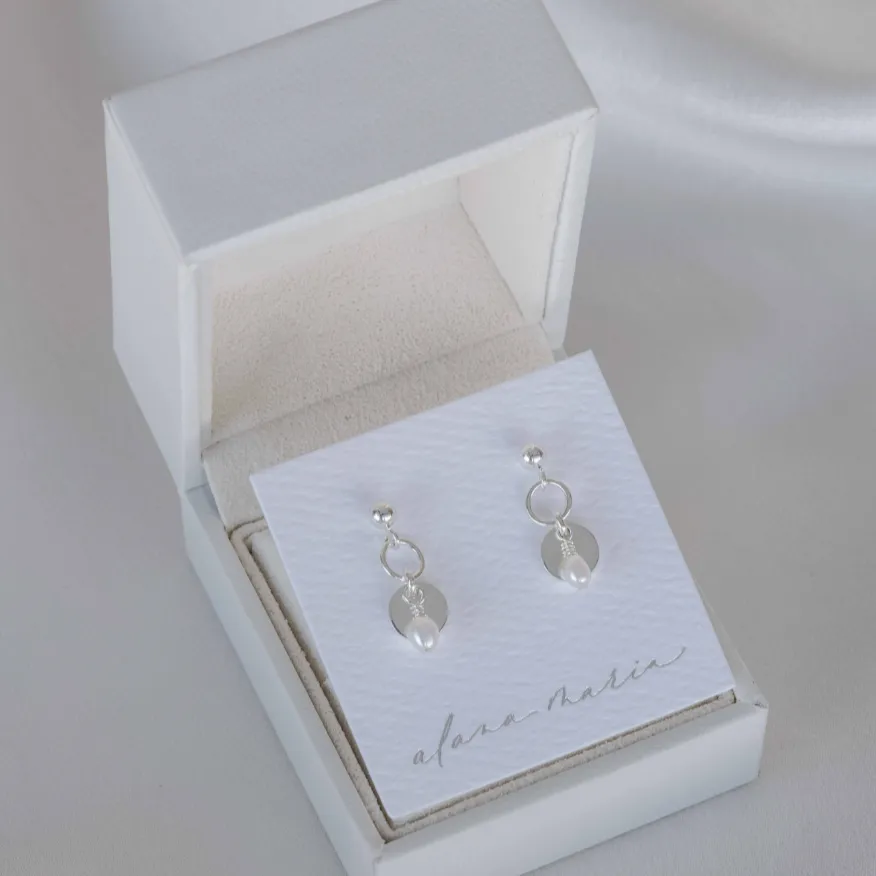 Sia Freshwater Pearl Earrings - Silver