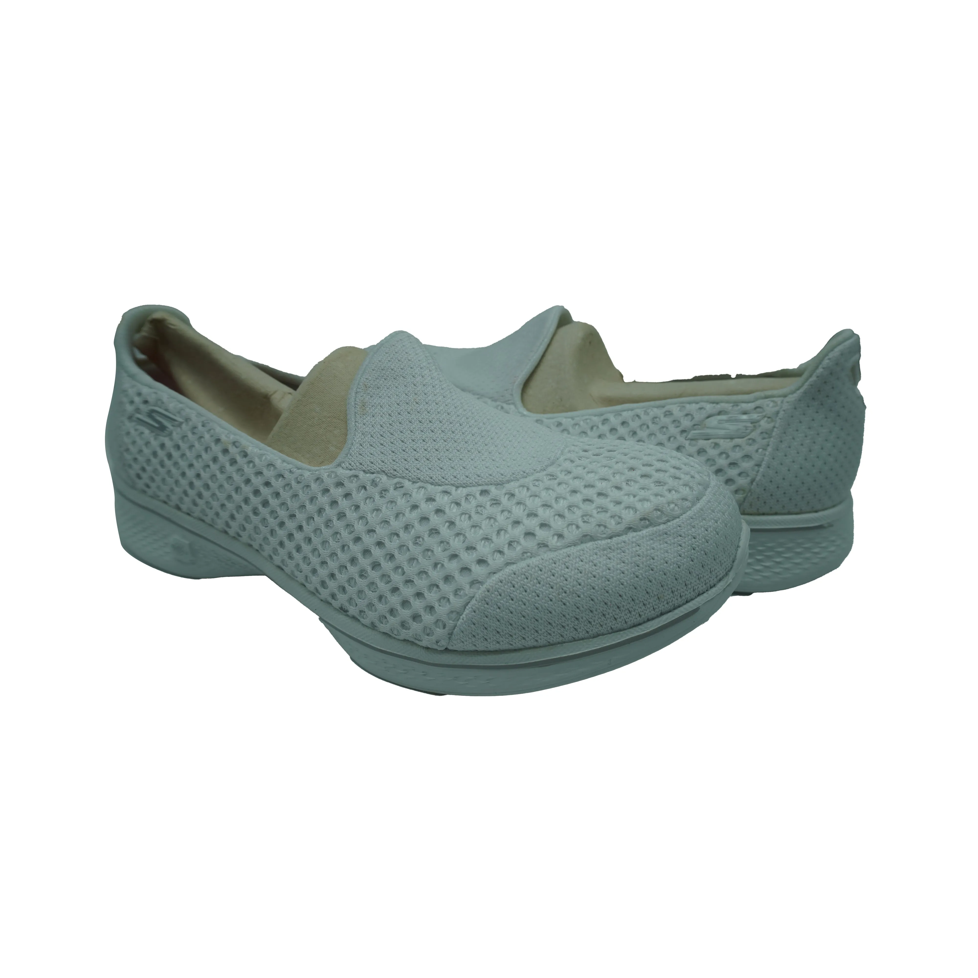 Skechers Women's Go Walk 4 Kindle Slip On Walking Shoes White Size 8.5 Wide