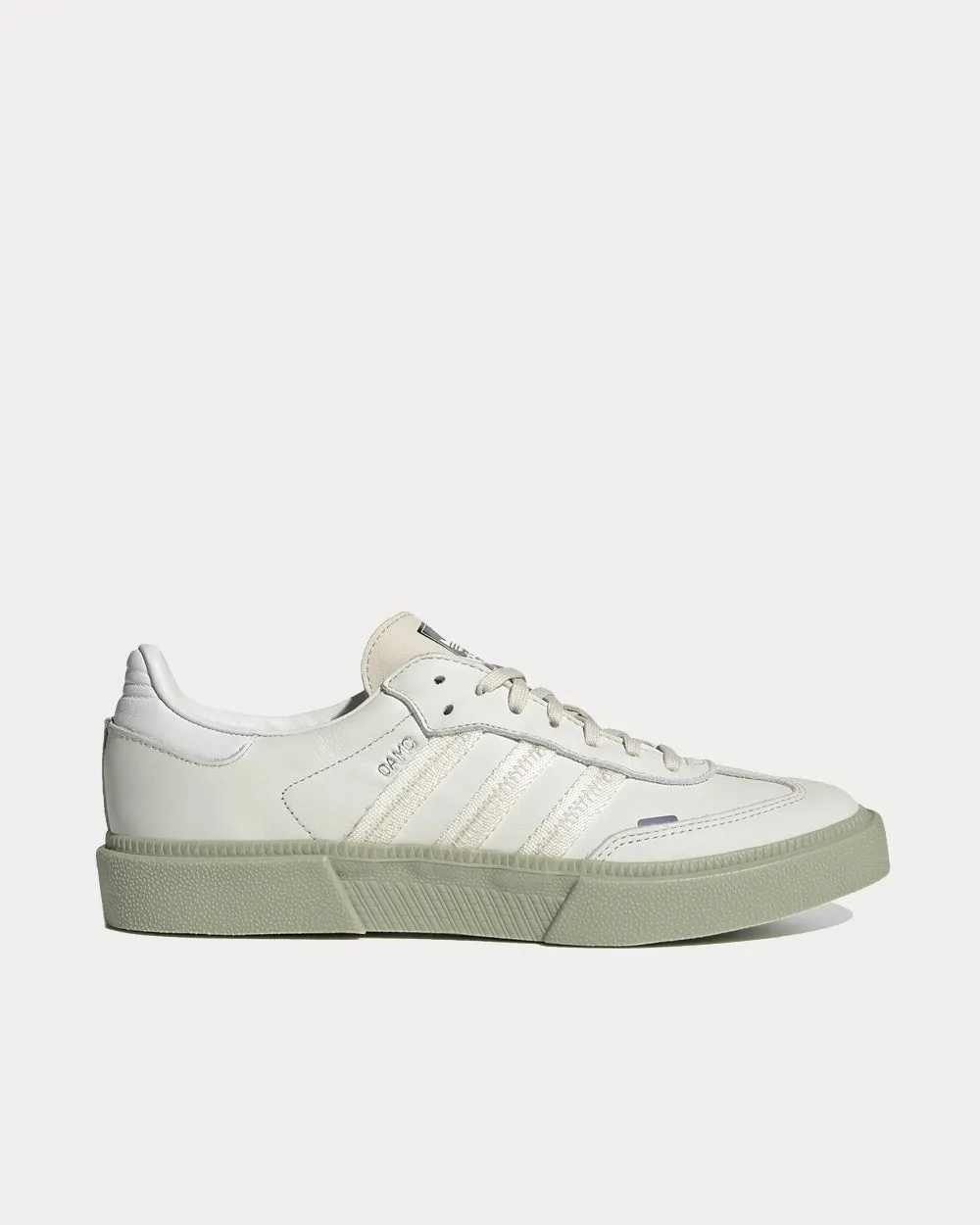 Type O-8 Orbit Grey / Cream White / Bliss Low Top Sneakers