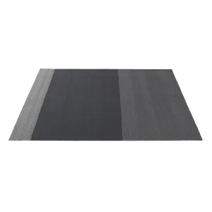 Varjo Rug