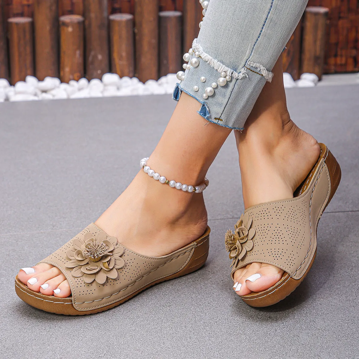 Women's Flower Wedge Sandals